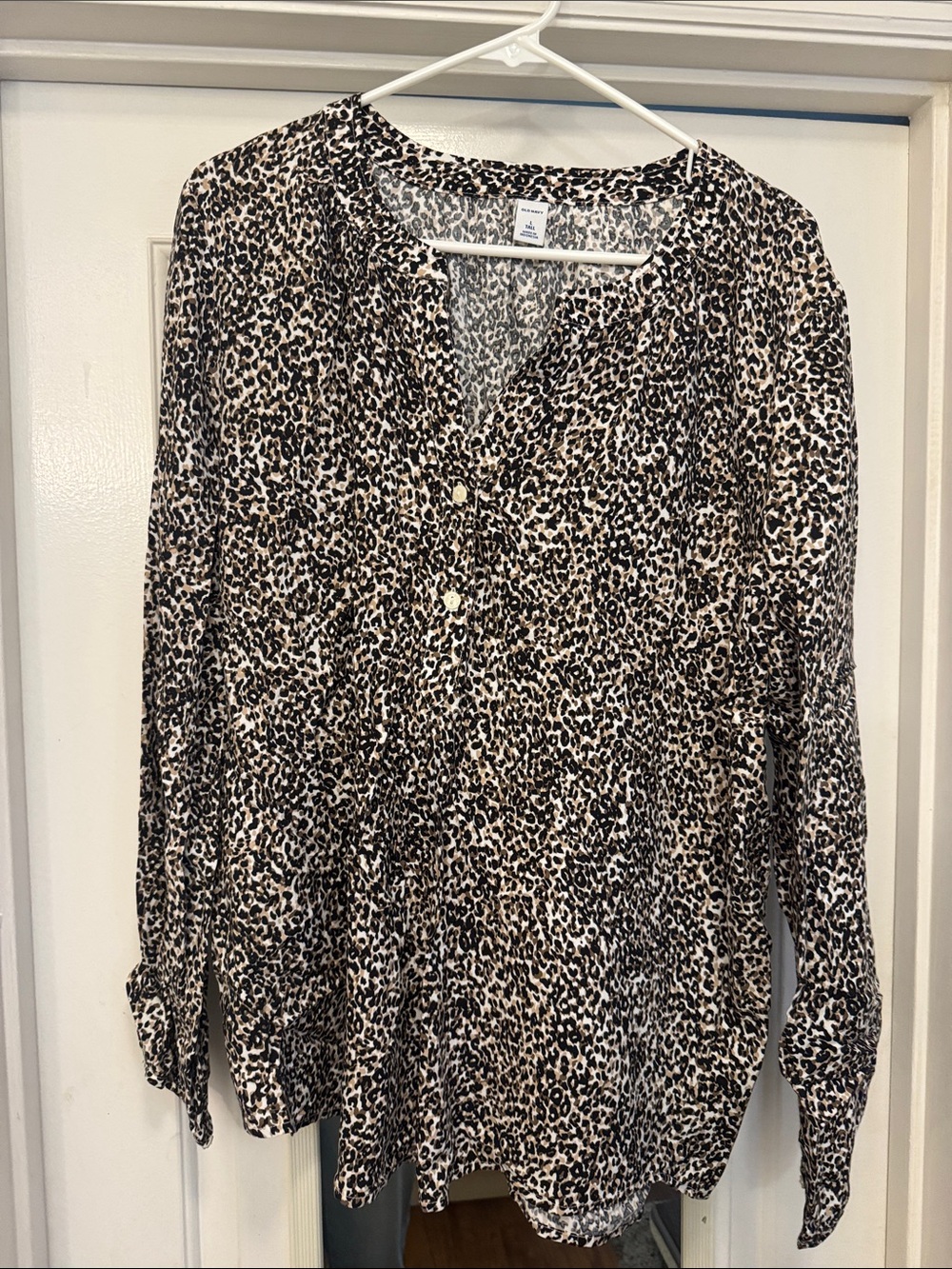 Old Navy Leopard Print Button-Down Blouse in Beige and Black